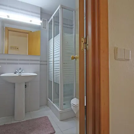 Basic Comfort Estudi Miami 12º Apartment *